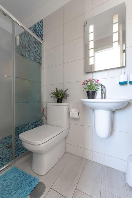 Beautiful Duplex In 3 Minutes Walking To The Beach In Playa De Las Americas ภายนอก รูปภาพ