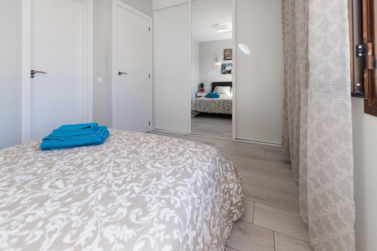 Beautiful Duplex In 3 Minutes Walking To The Beach In Playa De Las Americas ภายนอก รูปภาพ
